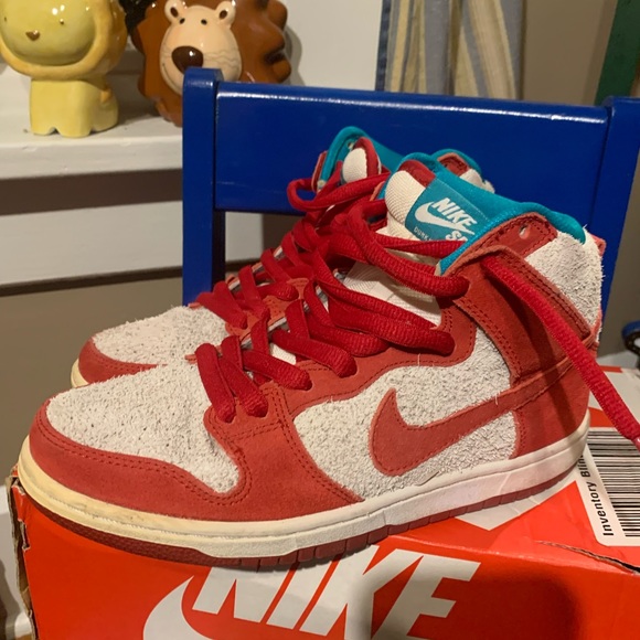 Men’s worn once Nike Dunk SB High “Dr. Seuss” sz 7.5, no OG box .no extra lace - Picture 4 of 10
